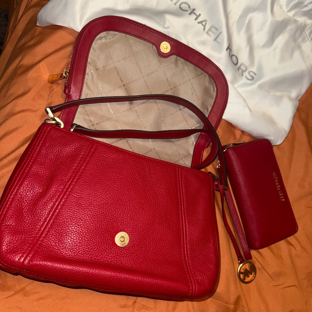 MICHAEL KORS - Picture 3 of 12